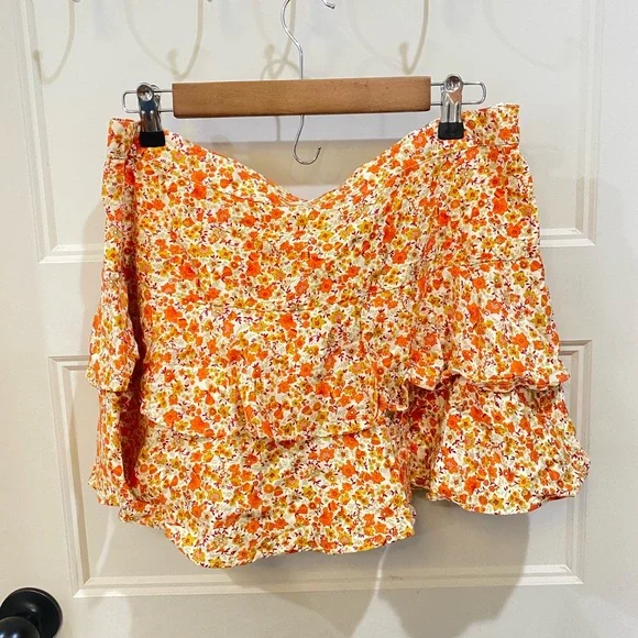 Motel Rocks Ruffle Skirt - Picture 2 of 3